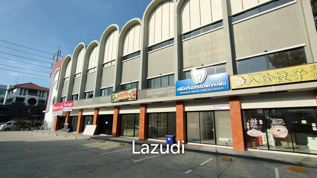 Shophouse for rent in town in town (4 units)