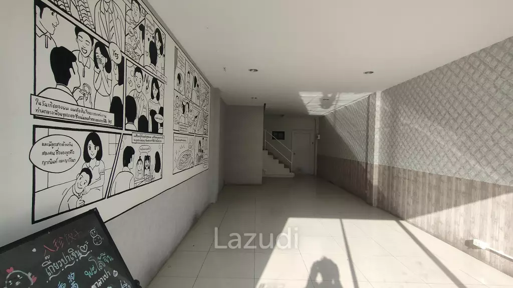 Shophouse for rent in town in town (4 units)
