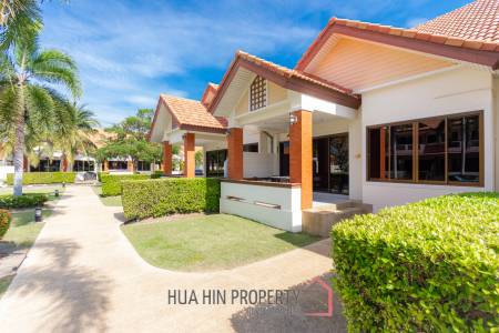 Beautiful 2 bed Townhouse in Resort close to downtown