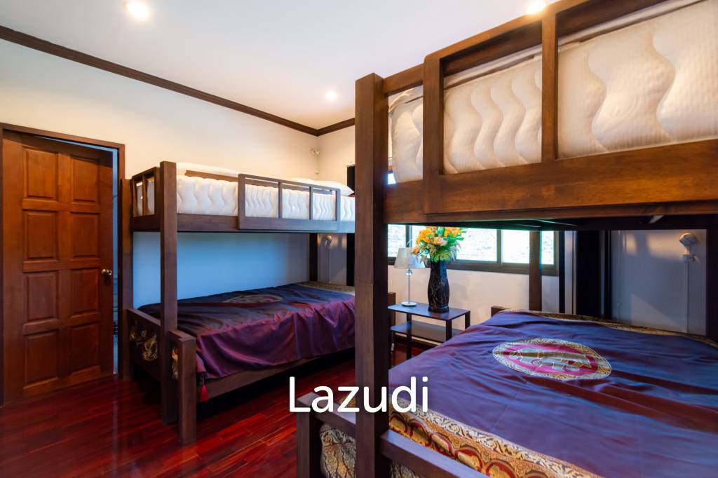 Beautiful 3 bed Villa in Resort close to downtown
