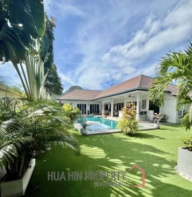 KAYLANA : 3 bed luxury pool villa close to town and beaches