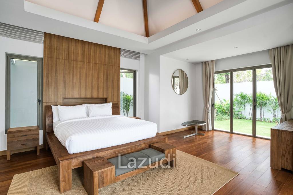 Ultra Luxury 5-BR Villa with Pool in Phuket's Anchan Tropicana