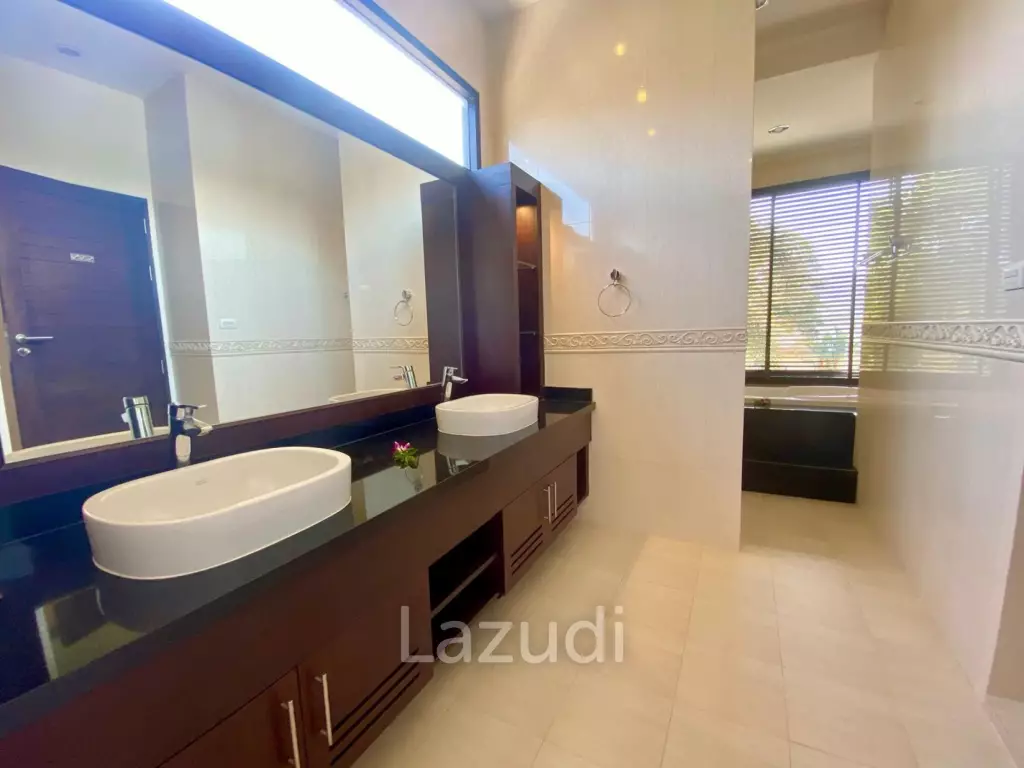 3 Bedroom Pool Villa In The Heart Of Rawai