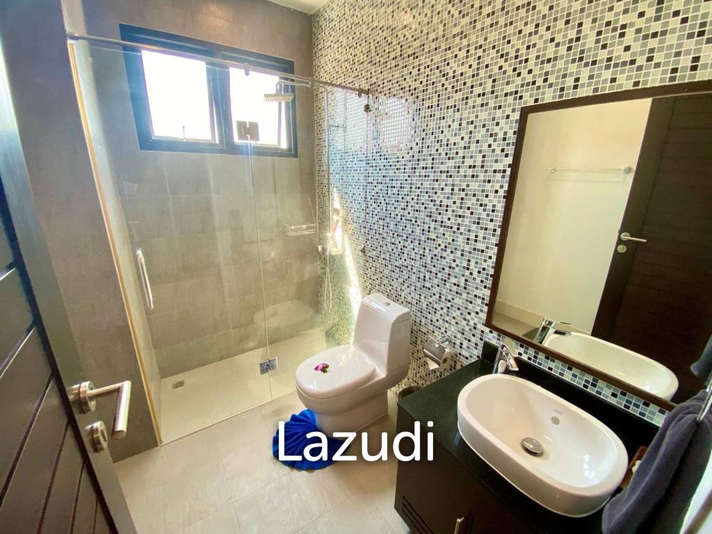 3 Bedroom Pool Villa In Rawai With Large Garden