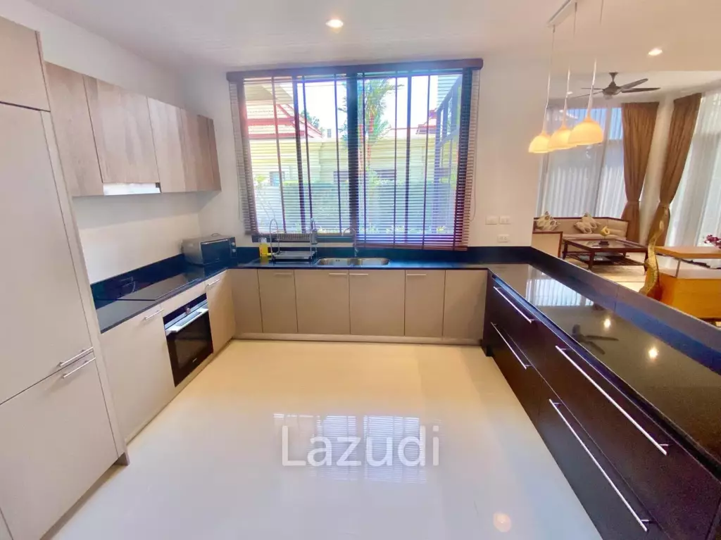 3 Bedroom Pool Villa In Rawai With Large Garden