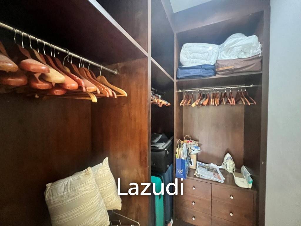 STUART PARK : Luxury 4 Bed Pool Villa on quiet corner plot