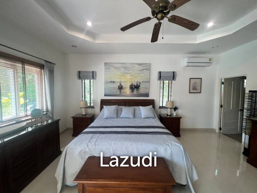 STUART PARK : Luxury 4 Bed Pool Villa on quiet corner plot