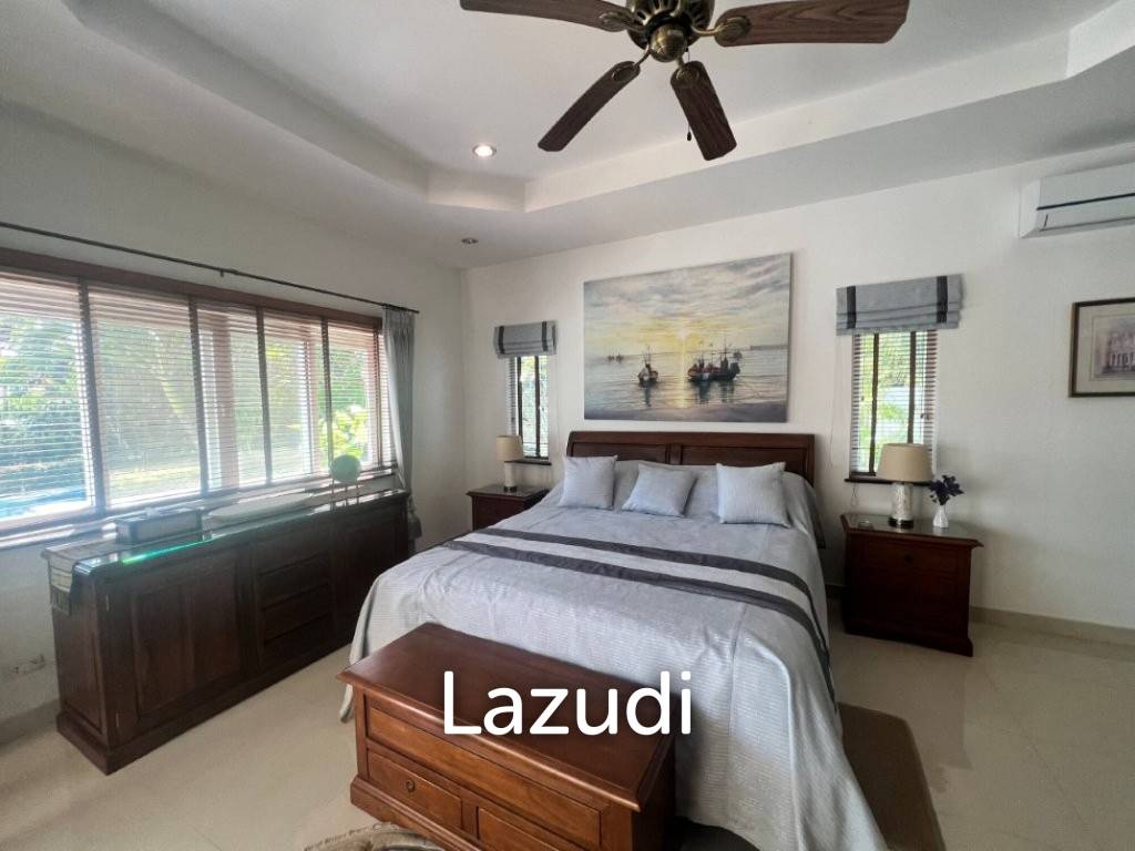 STUART PARK : Luxury 4 Bed Pool Villa on quiet corner plot