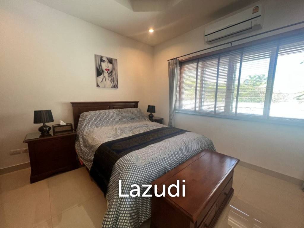 STUART PARK : Luxury 4 Bed Pool Villa on quiet corner plot