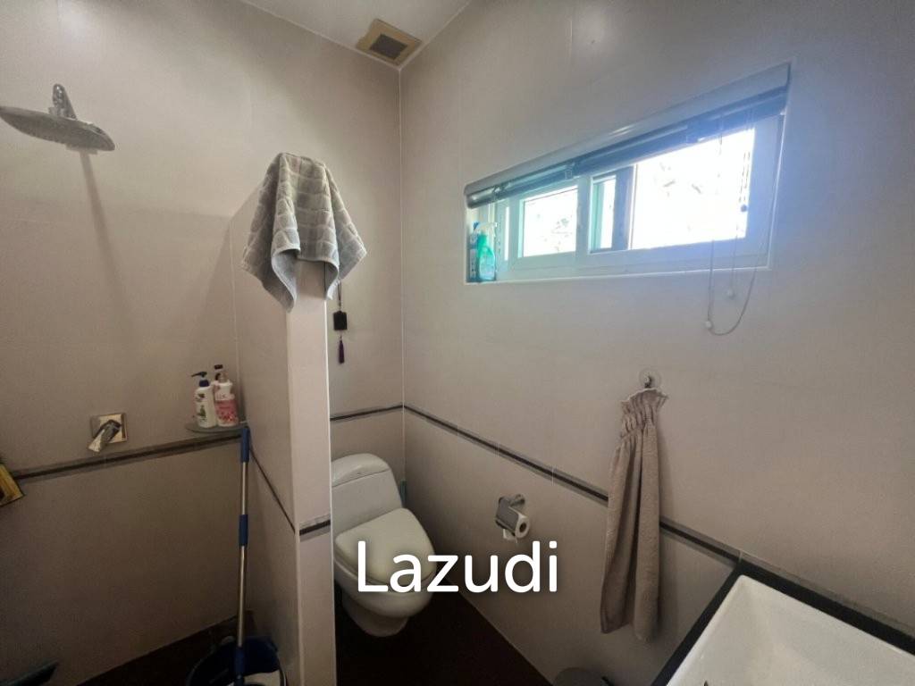 STUART PARK : Luxury 4 Bed Pool Villa on quiet corner plot