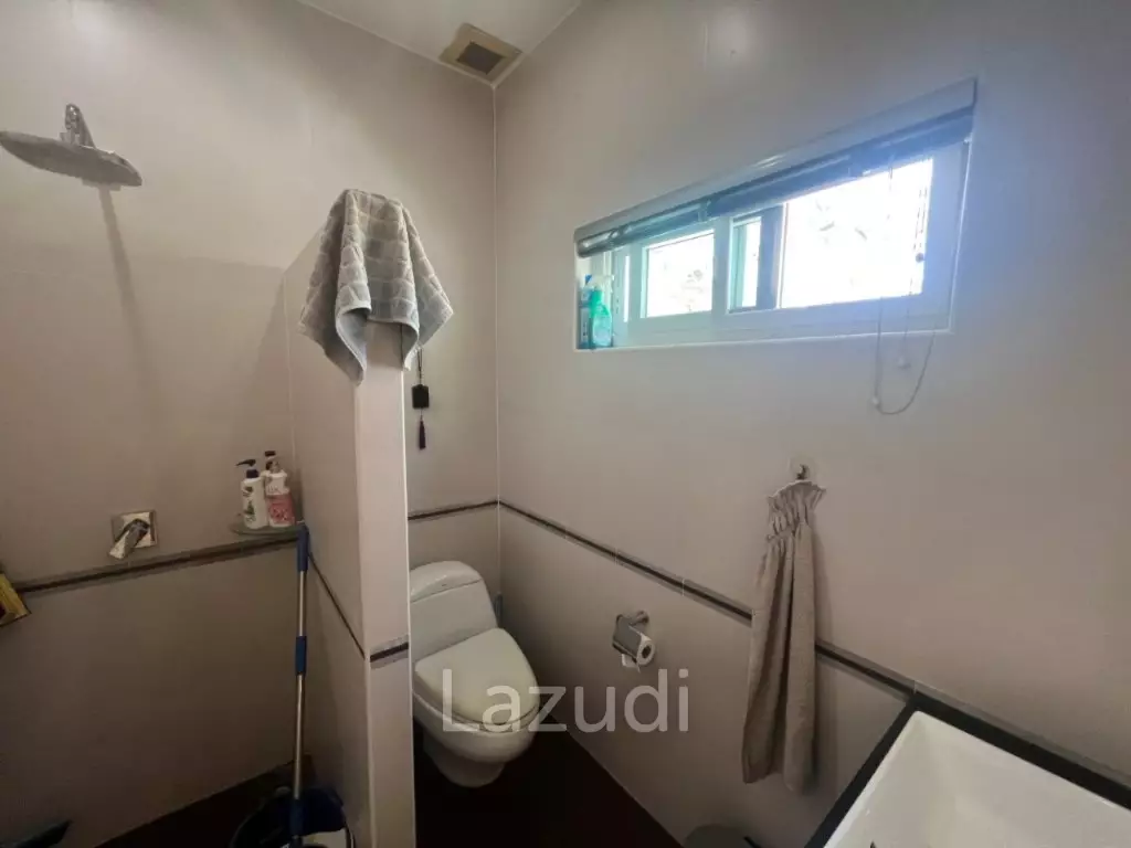STUART PARK : Luxury 4 Bed Pool Villa on quiet corner plot