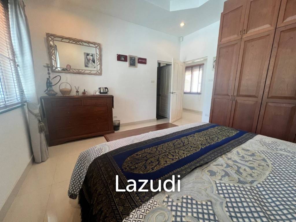 STUART PARK : Luxury 4 Bed Pool Villa on quiet corner plot