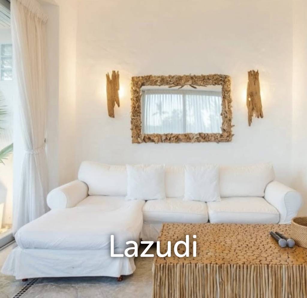 HIDEAWAY : Absolute beachfront 3 storey 2 bed pool villa