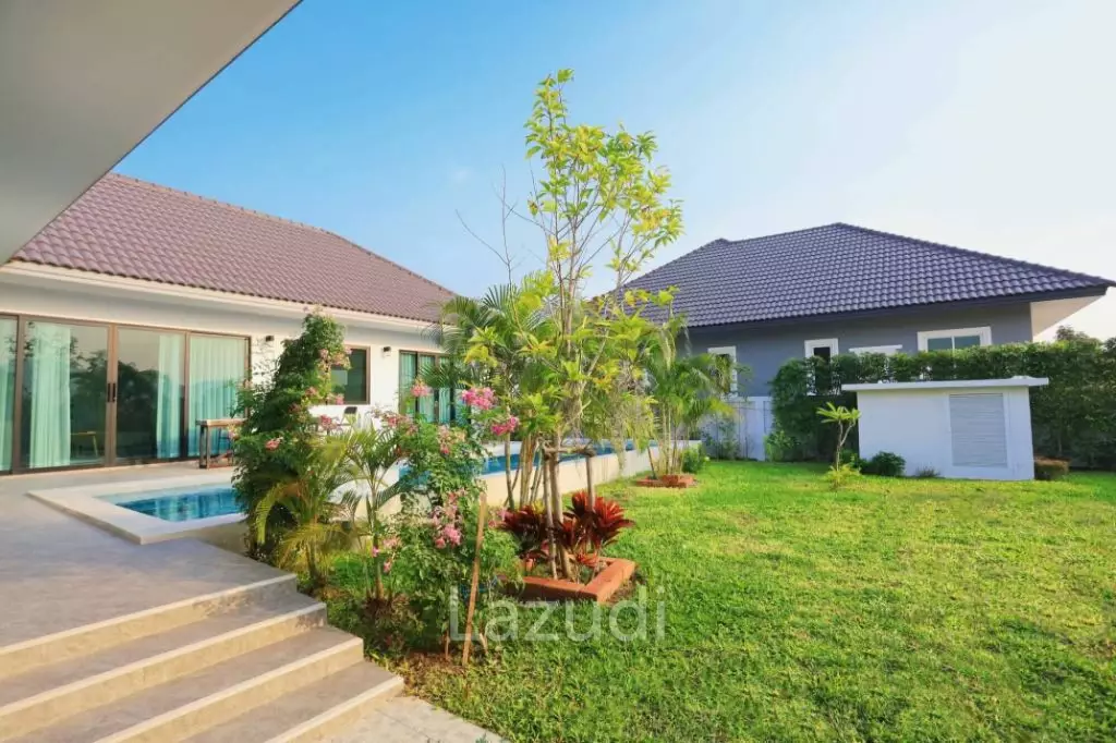 Best Deal!!! 3-Bedroom Villa with Pool in Sam Phraya, Cha-Am