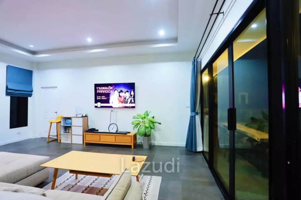 Best Deal!!! 3-Bedroom Villa with Pool in Sam Phraya, Cha-Am