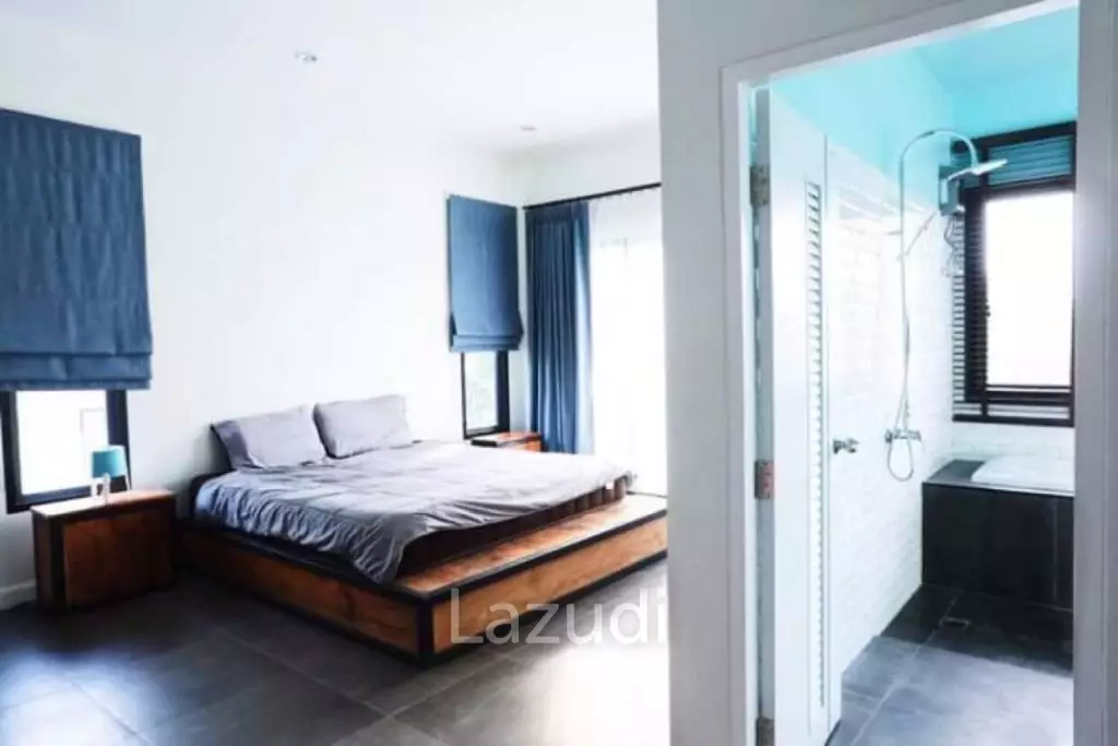 Best Deal!!! 3-Bedroom Villa with Pool in Sam Phraya, Cha-Am