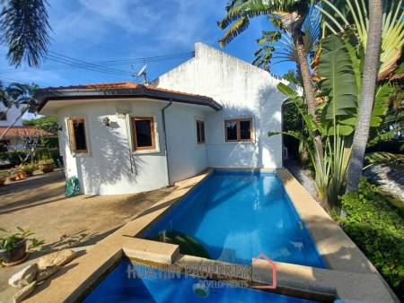 SUMMERLAND VILLAGE : 3 bed private pool