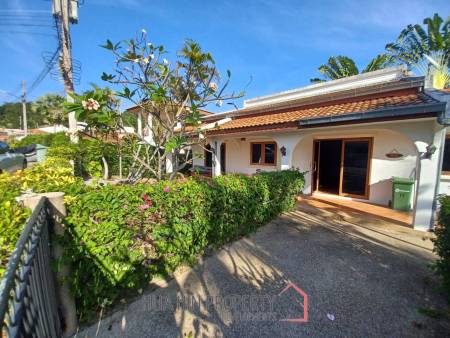 SUMMERLAND VILLAGE : 3 bed private pool