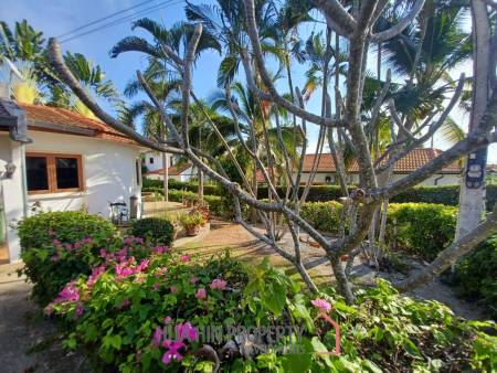 SUMMERLAND VILLAGE : 3 bed private pool