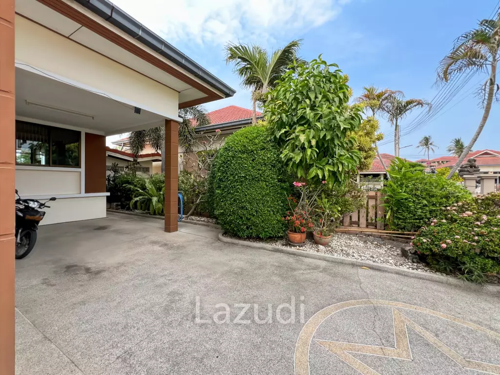 3 Bed 2 Bath Fully Furnished Villa with Pool in Baan Thai Village 2