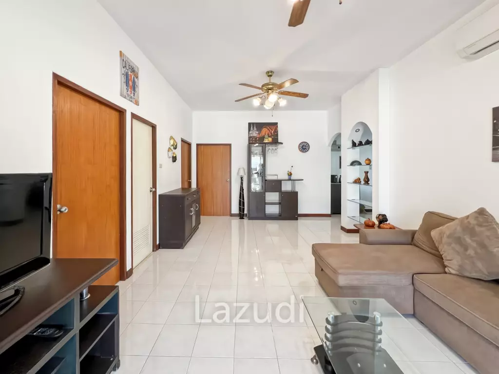 3 Bed 2 Bath Fully Furnished Villa with Pool in Baan Thai Village 2