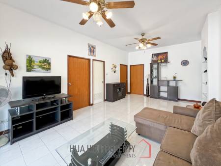 3 Bed 2 Bath Fully Furnished Villa with Pool in Baan Thai Village 2