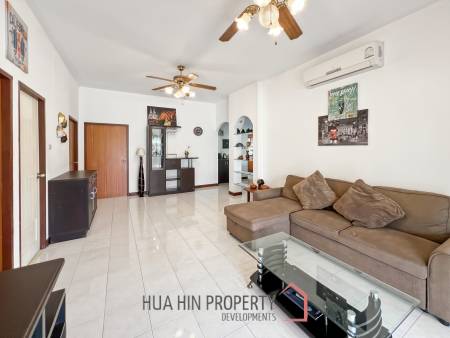 3 Bed 2 Bath Fully Furnished Villa with Pool in Baan Thai Village 2