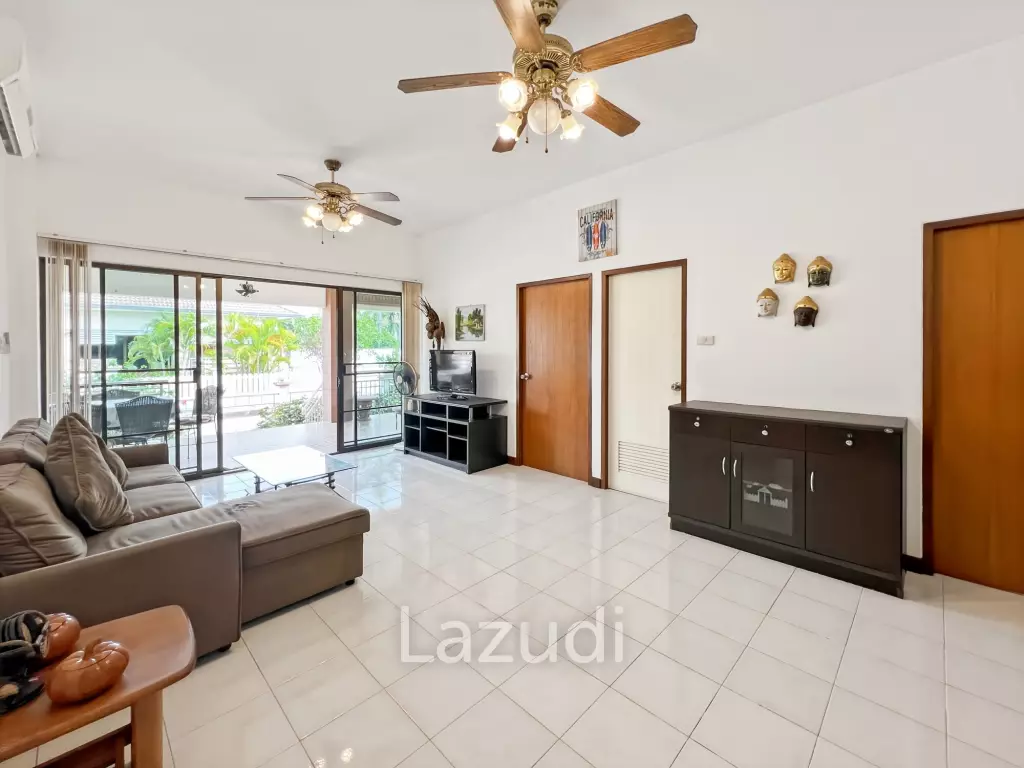 3 Bed 2 Bath Fully Furnished Villa with Pool in Baan Thai Village 2
