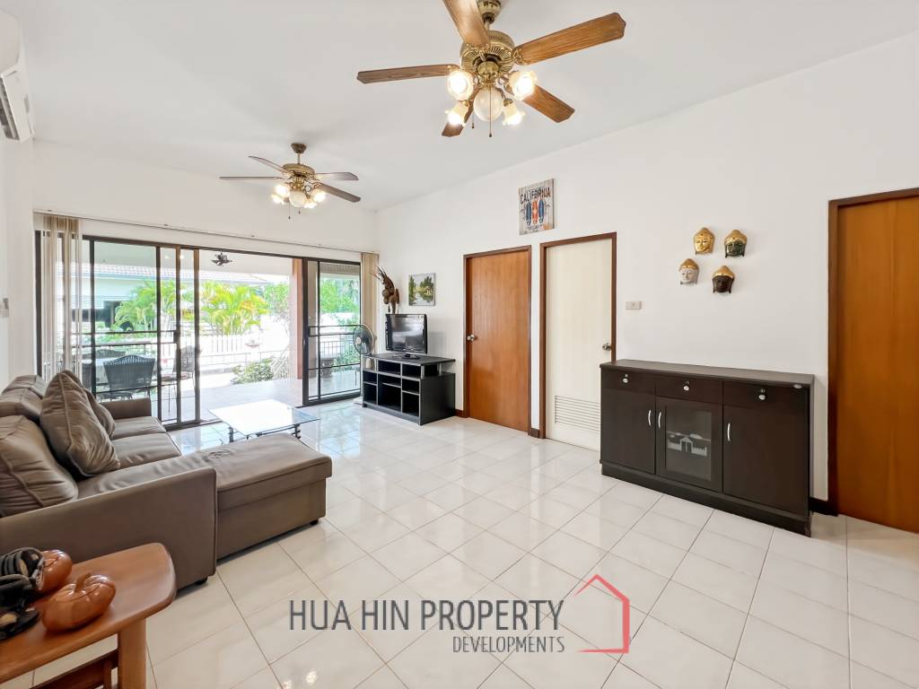 3 Bed 2 Bath Fully Furnished Villa with Pool in Baan Thai Village 2