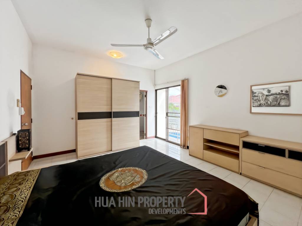 3 Bed 2 Bath Fully Furnished Villa with Pool in Baan Thai Village 2