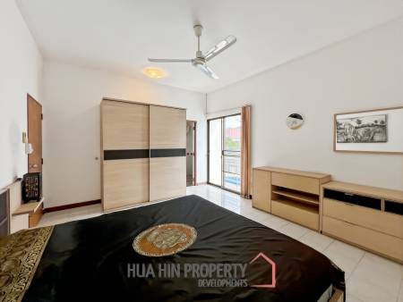 3 Bed 2 Bath Fully Furnished Villa with Pool in Baan Thai Village 2