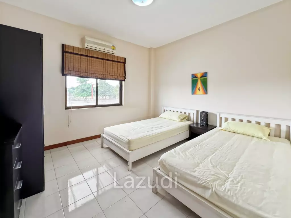 3 Bed 2 Bath Fully Furnished Villa with Pool in Baan Thai Village 2