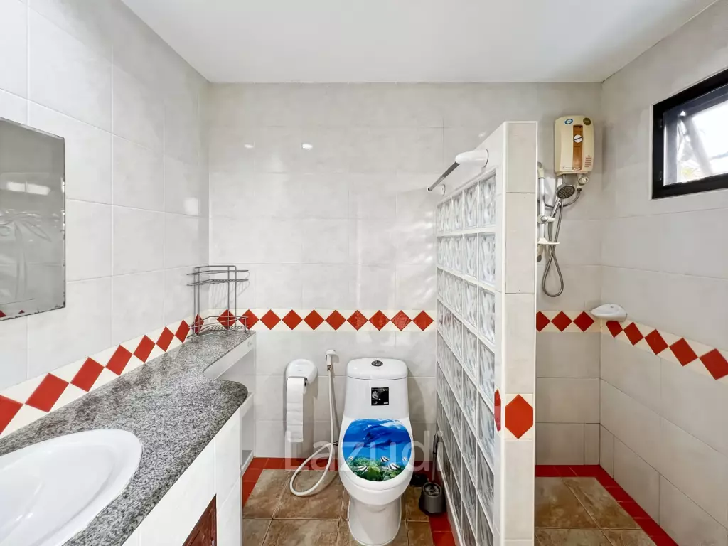 3 Bed 2 Bath Fully Furnished Villa with Pool in Baan Thai Village 2