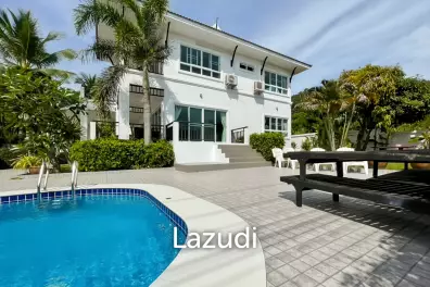 Luxurious 5-Bedroom Villa in Hua Hin View - For Rent