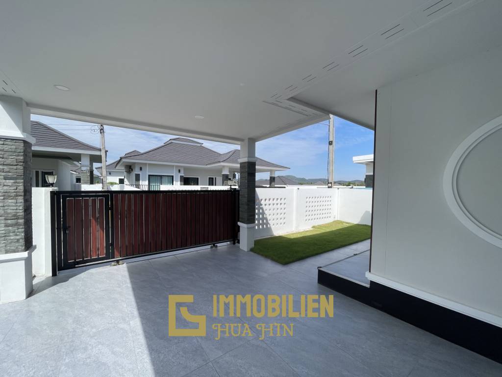 THE ZENT: Modern 3 Bed 2 Bath Villa