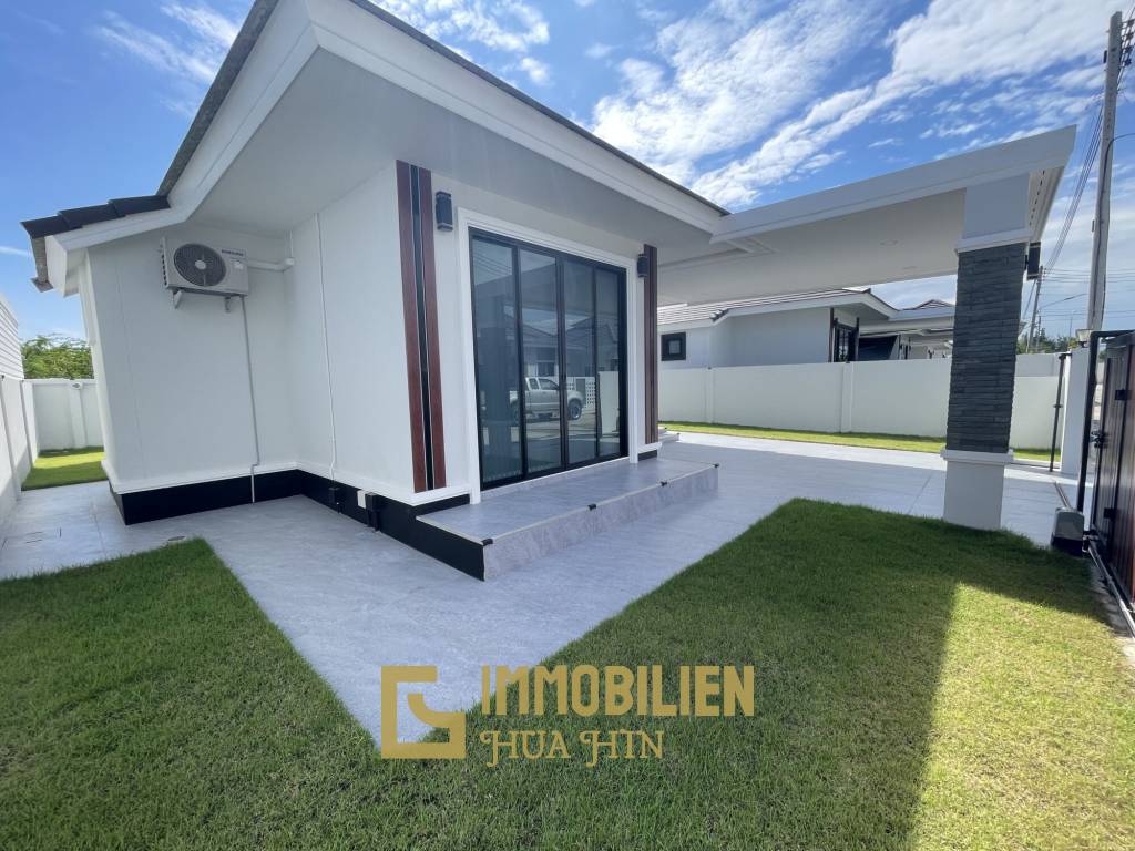 THE ZENT: Modern 3 Bed 2 Bath Villa