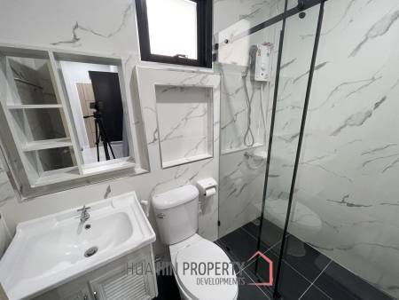THE ZENT: Modern 3 Bed 2 Bath Villa