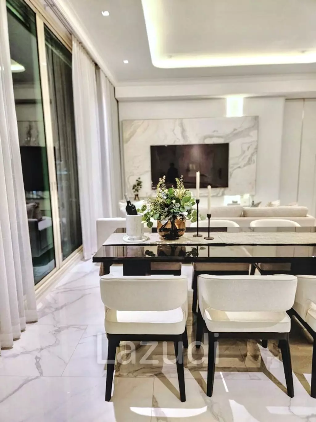 3 Bed 3 Bath 143 SQ.M Royce Private Residences