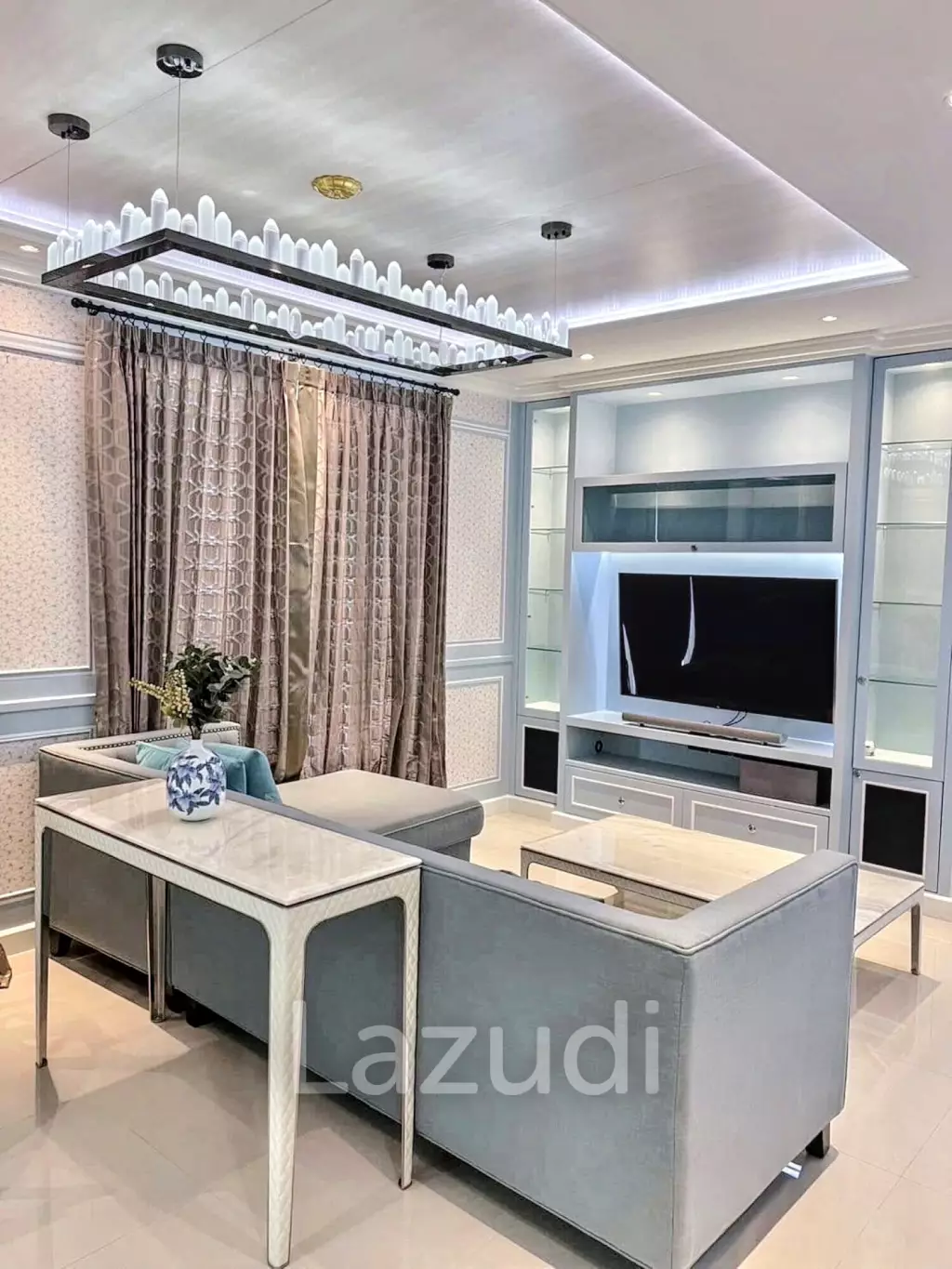 3 Bedroom 3 Bathroom 90 SQ.M The Sky Sukhumvit