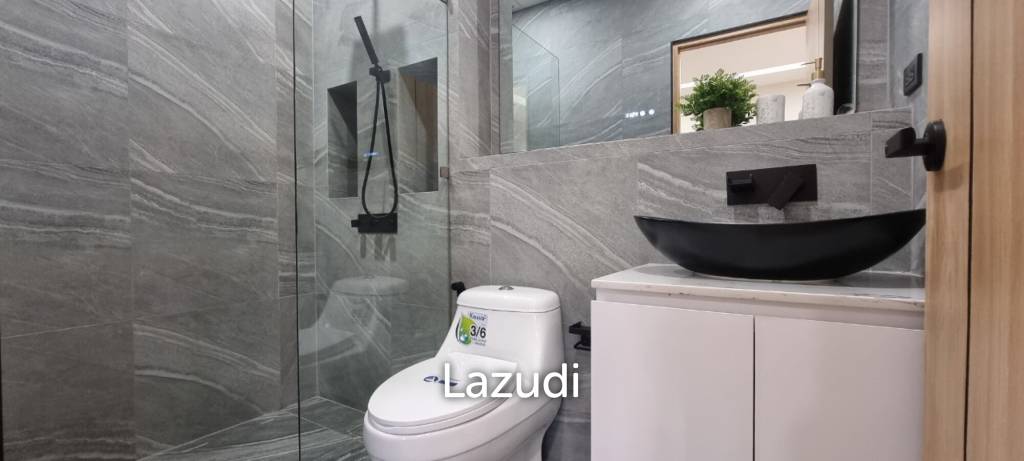 3 Bedrooms 4 Bathrooms 230 SQ.M. Pacific Lake