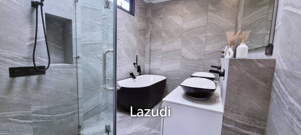 3 Bedrooms 4 Bathrooms 230 SQ.M. Pacific Lake