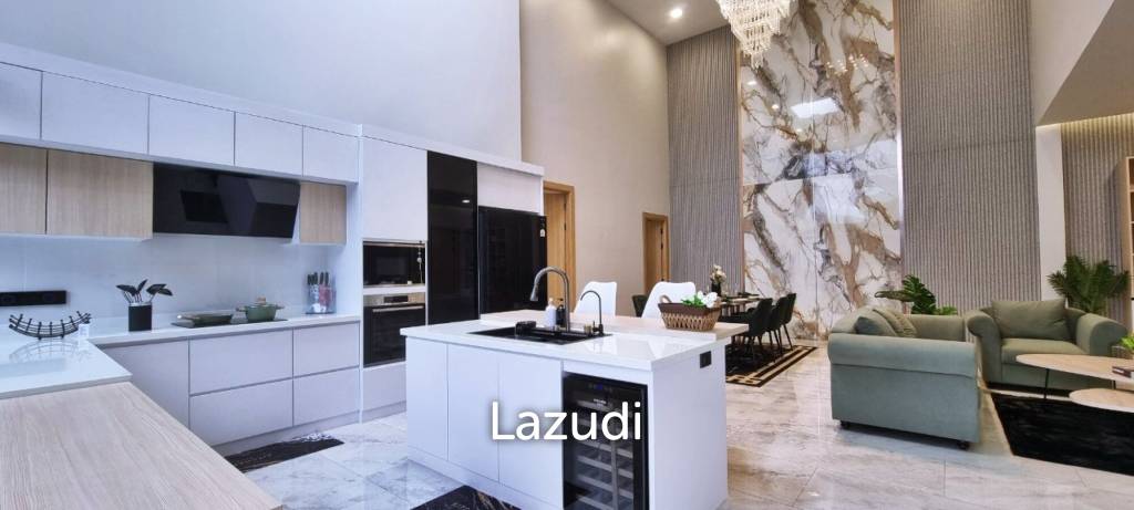 3 Bedrooms 4 Bathrooms 230 SQ.M. Pacific Lake
