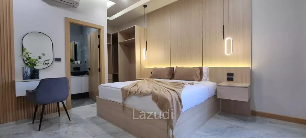 3 Bedrooms 4 Bathrooms 230 SQ.M. Pacific Lake