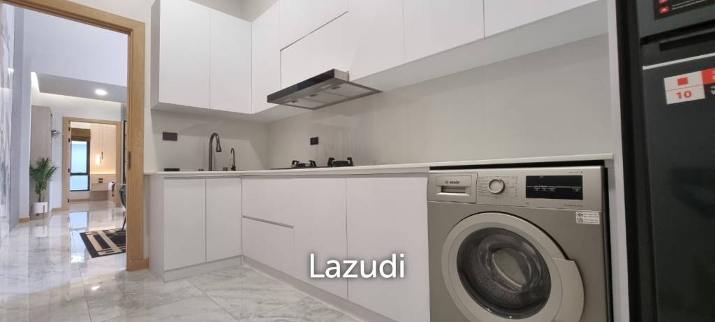 3 Bedrooms 4 Bathrooms 230 SQ.M. Pacific Lake