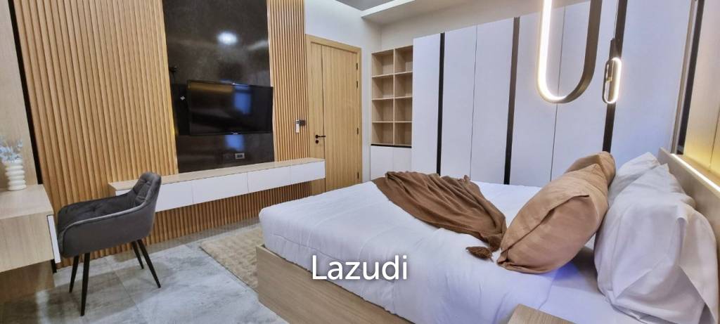 3 Bedrooms 4 Bathrooms 230 SQ.M. Pacific Lake