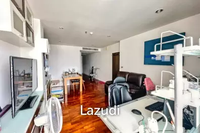 1 Bed 1 Bath 54 SQM.  Baan Siri Silom