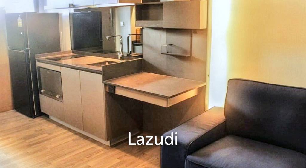 1 Bed 1 Bath 34 SQ.M The Room Sukhumvit 69