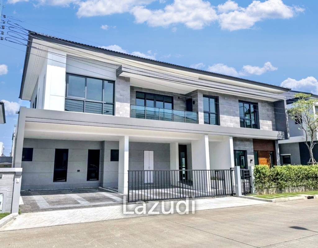 5 Bedrooms 6 Bathrooms 414 SQ.M The City Bangna