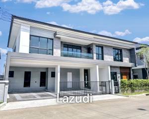 5 Bedrooms 6 Bathrooms 414 SQ.M The City Bangna
