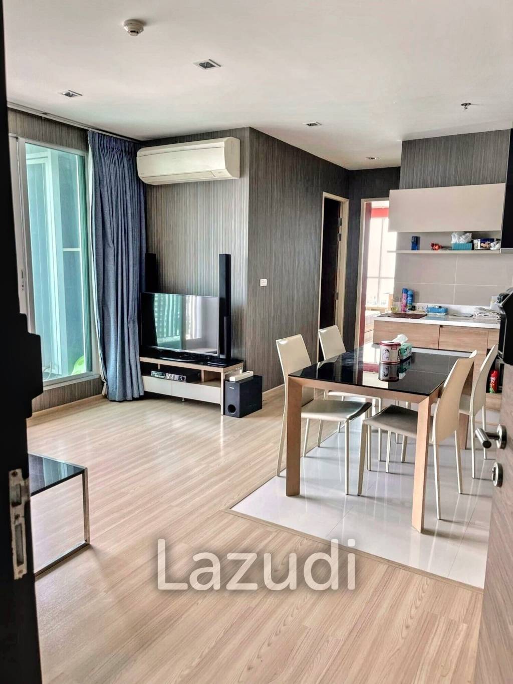 2 Bedroom 2 Bathroom 67 SQ.M Rhythm Phahol-Ari